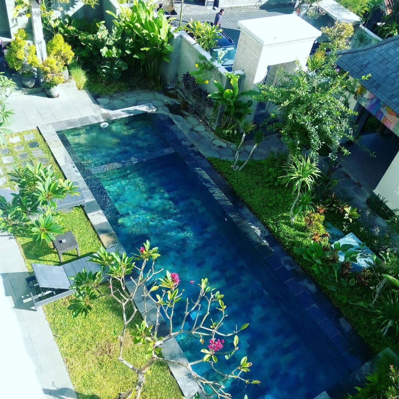 Arnaya Homestay Kuta Lombok Exteriör bild